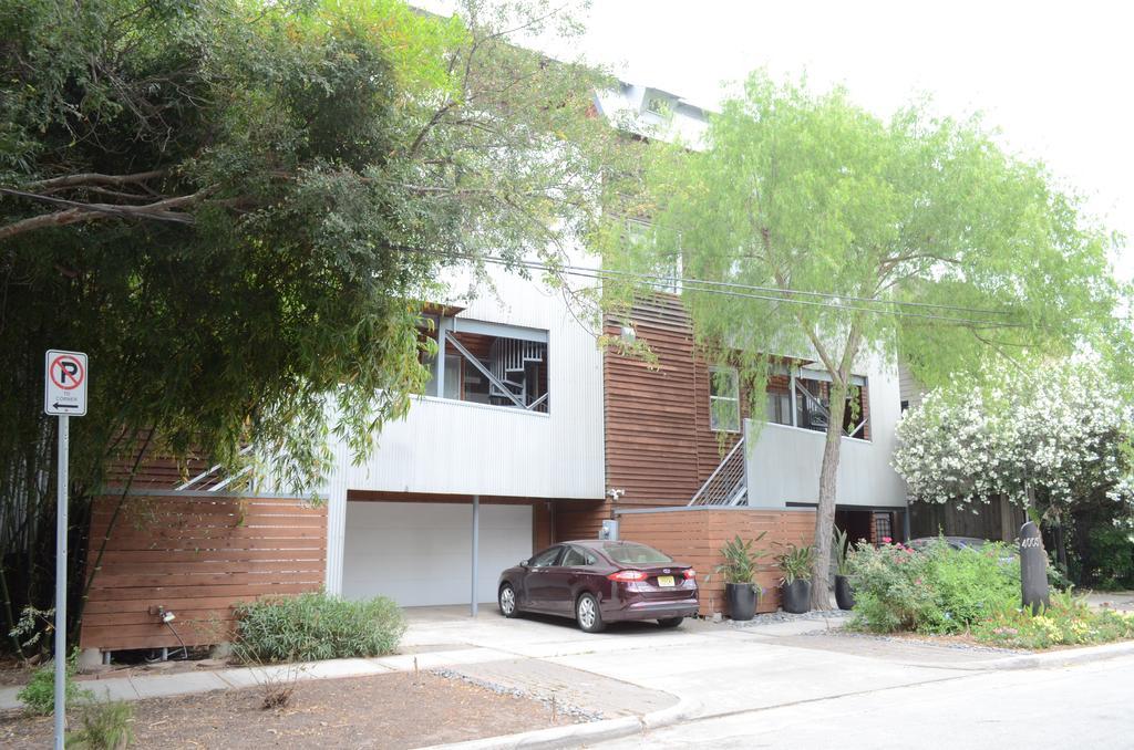 هيوستن Modern B & B المظهر الخارجي الصورة